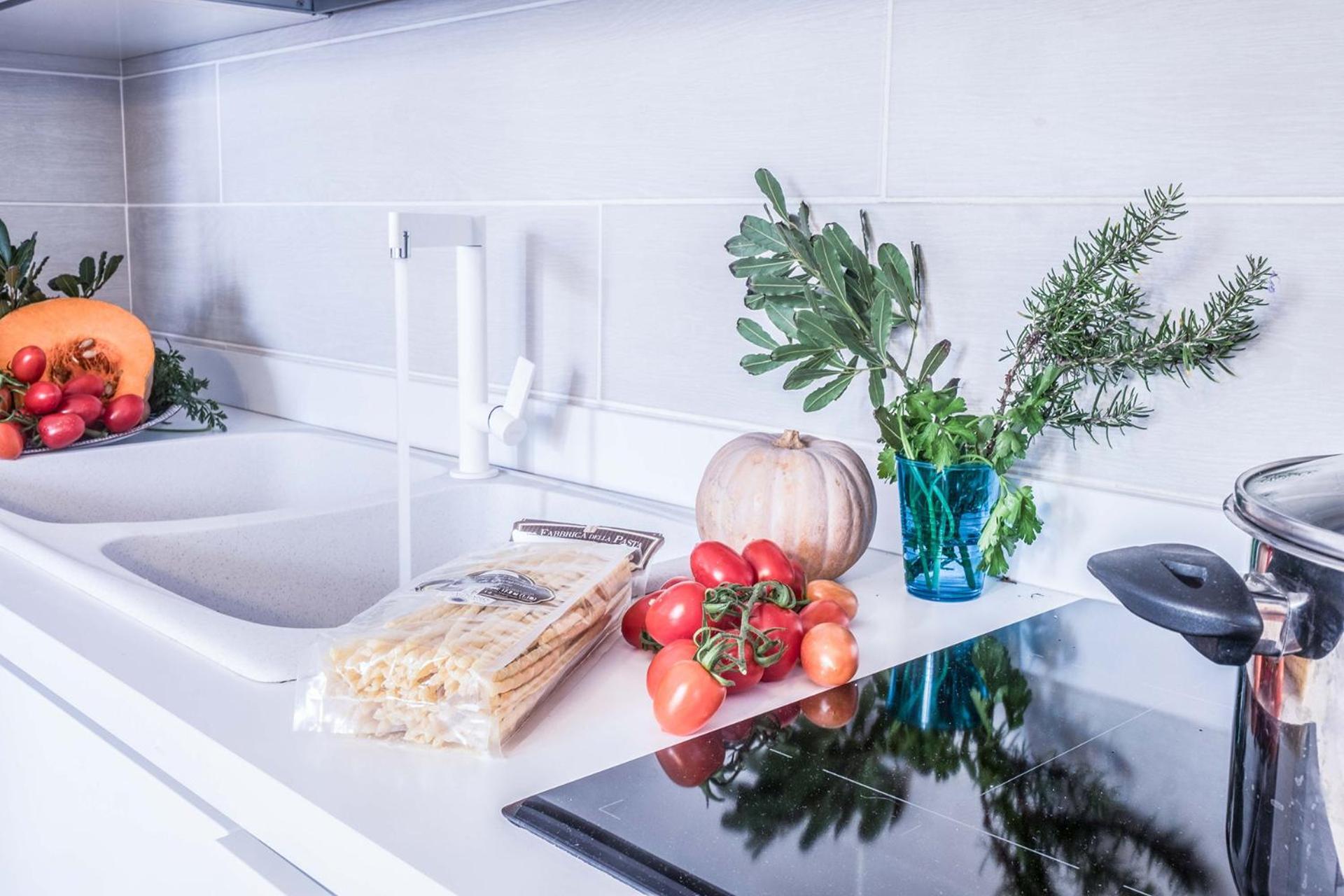 Amore Rentals - Maison Palazzo Correale Sorrento Esterno foto