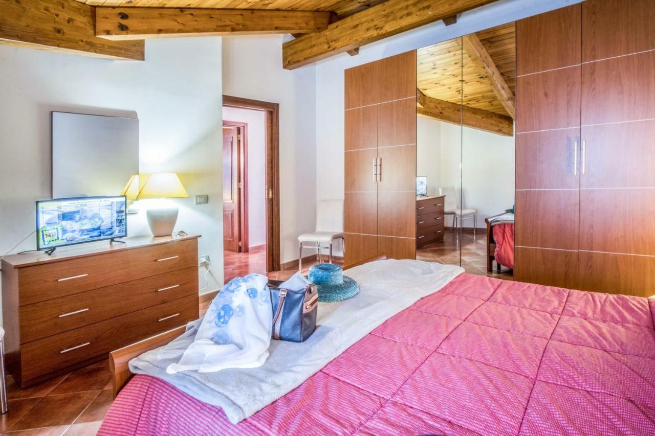 Amore Rentals - Maison Palazzo Correale Sorrento Esterno foto