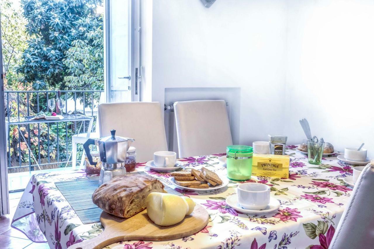 Amore Rentals - Maison Palazzo Correale Sorrento Esterno foto