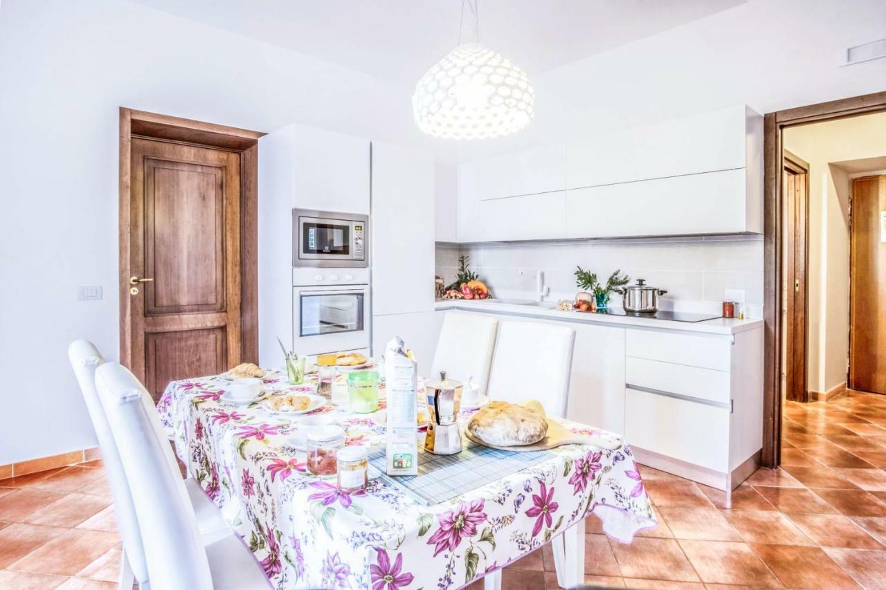 Amore Rentals - Maison Palazzo Correale Sorrento Esterno foto